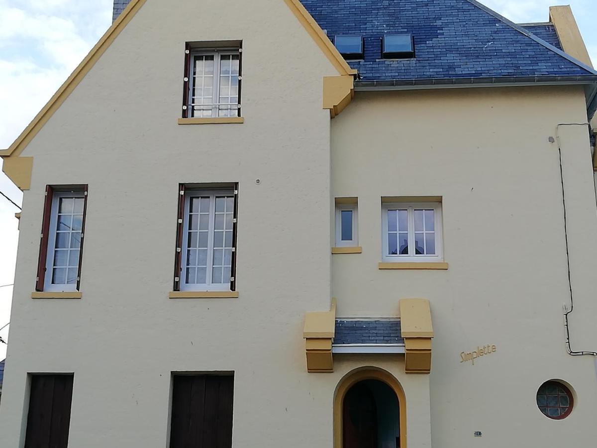 Au Gre Des Marees 2 Appartement Face A La Mer 2Eme Etage Ault Eksteriør bilde