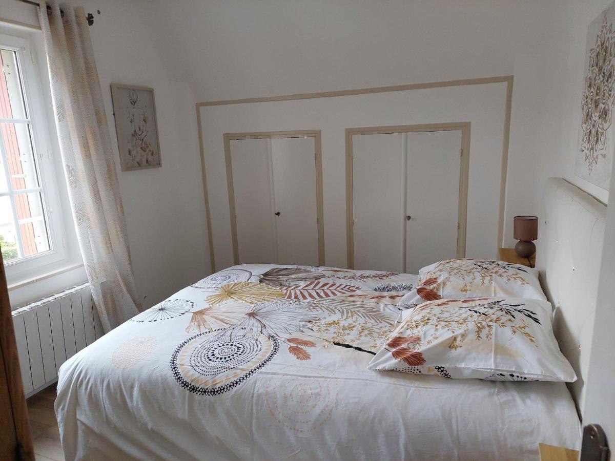 Au Gre Des Marees 2 Appartement Face A La Mer 2Eme Etage Ault Eksteriør bilde