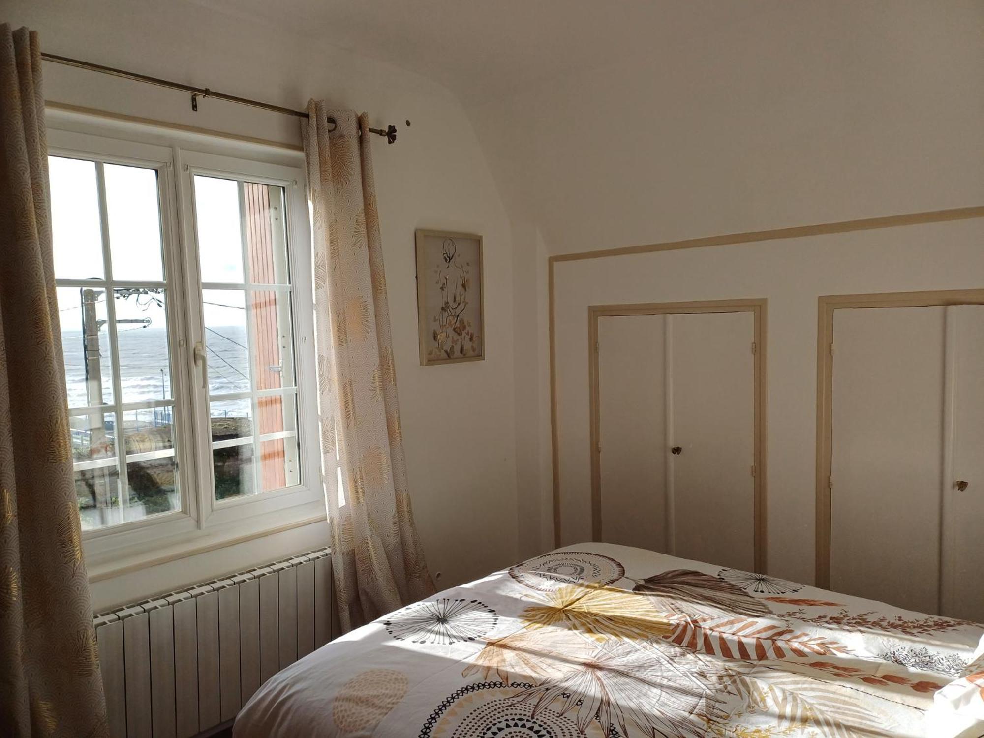 Au Gre Des Marees 2 Appartement Face A La Mer 2Eme Etage Ault Eksteriør bilde